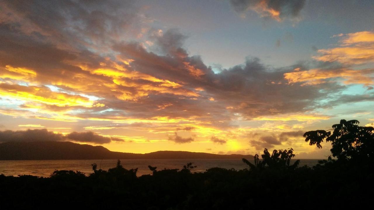 Bed and Breakfast El Castillo Las Galeras Exterior foto